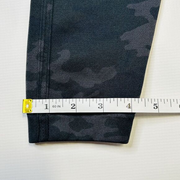 Spanx Womens Look At Me Now Seamless Camo Leggings Green/Black Size XL - Picture 6 of 9